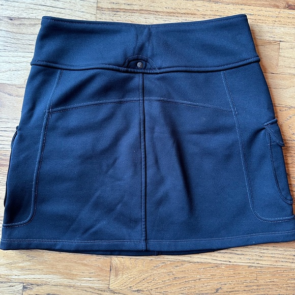 Athleta snowslide skirt fleece lined skirt XS - Picture 6 of 6